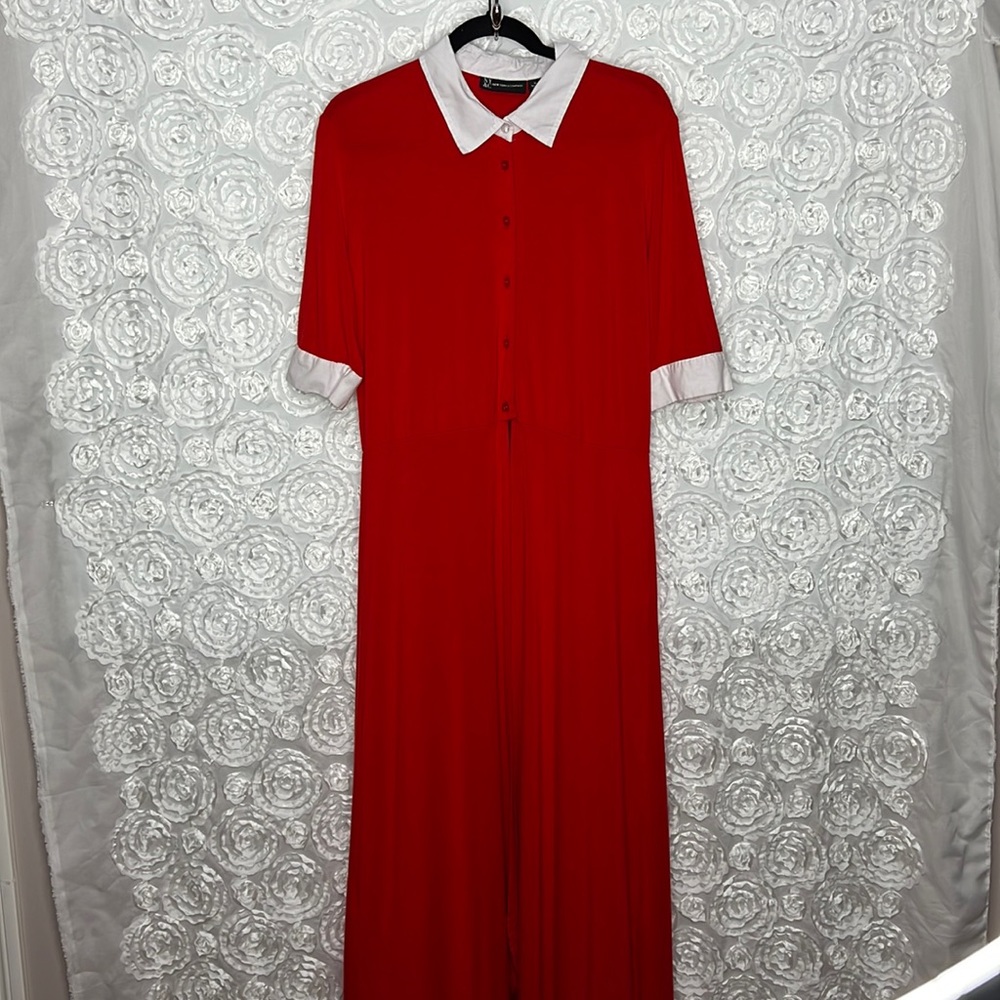 NY&C open bottom duster. Button up front. SIZE XL.